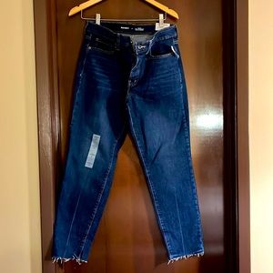 *NEW* old navy O.G super secret straight size 6 jeans.